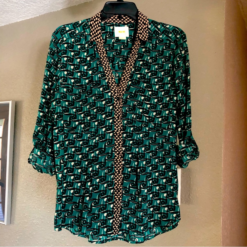 Maeve button down shirt generous size 8. Gently used, no flaws.